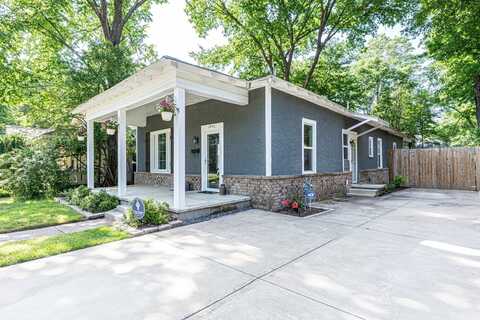 2046 COURTLAND, Memphis, TN 38104