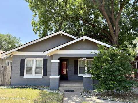 2115 15th Street, Lubbock, TX 79401