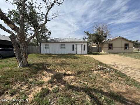 1010 8th Street, Levelland, TX 79336