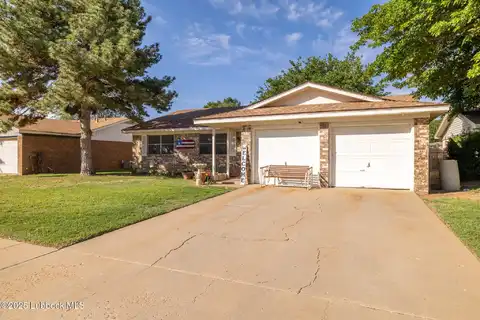 5525 1st Place, Lubbock, TX 79416