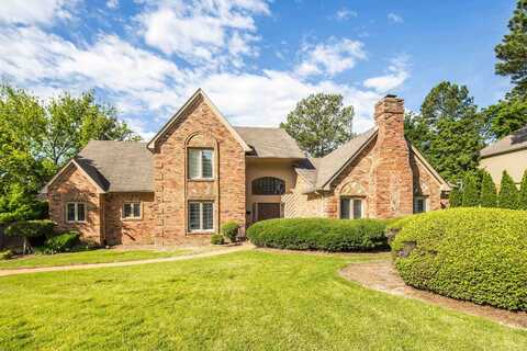 8621 RAVENCLIFF, Germantown, TN 38138