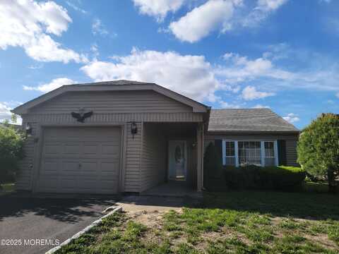 30 Saint Paul Place, Manchester, NJ 08759