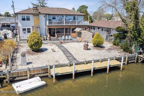 19 Acapulco Drive, Brick, NJ 08723