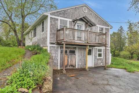 626 Main Road, Eddington, ME 04428