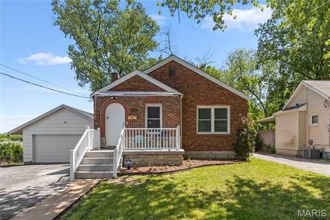 2528 Lehigh Lane, Saint Louis, MO 63114