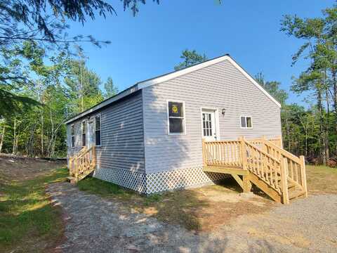 147 Keep Road, Jay, ME 04239