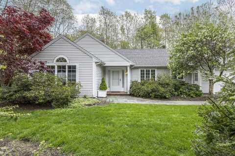 5 Honeysuckle Lane, Scarborough, ME 04074
