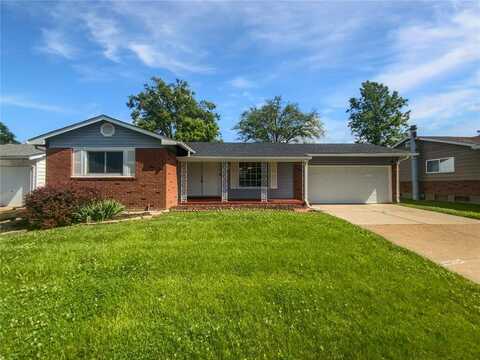 2065 Huntington Drive, Florissant, MO 63033