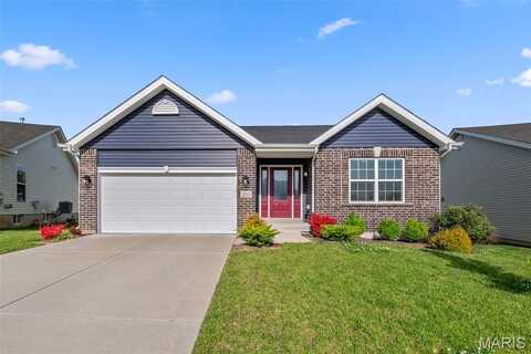 203 Homestretch Lane, Wentzville, MO 63385