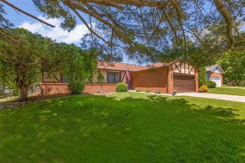 100 White Pine Avenue, O'Fallon, IL 62269