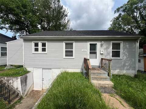 10052 Stimson Drive, Riverview, MO 63137