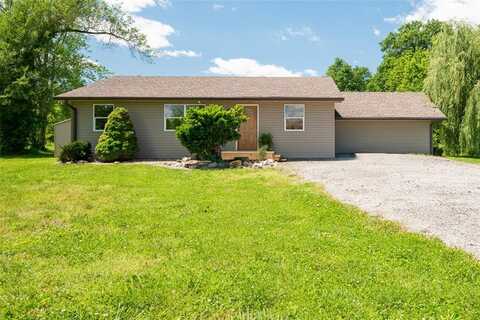 9268 Pin Oak Road, Edwardsville, IL 62025