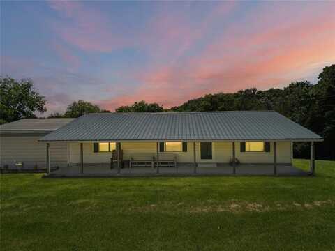 8902 State Route Dd, Bloomsdale, MO 63627