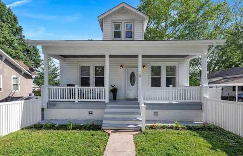 120 E Arlee Avenue, Unincorporated, MO 63125