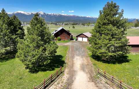 95 Goslin Loop, Cascade, ID 83611