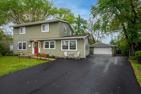 18450 W Streamwood Court, Gurnee, IL 60031