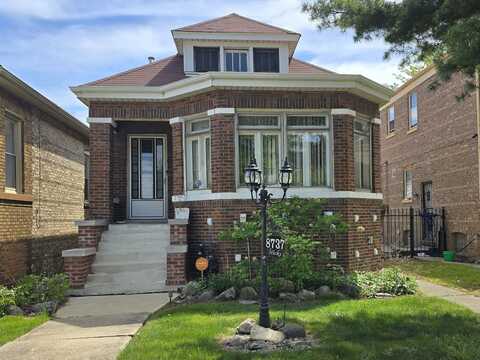 8737 S Wood Street, Chicago, IL 60620