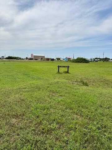 92 Angelfish Dr, Palacios, TX 77465