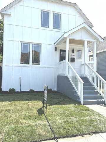 4107 W Addison Street, Chicago, IL 60641