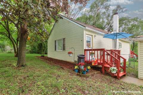 408 Judith Drive, Island Lake, IL 60042