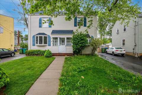 8 MacArthur Drive, Edison, NJ 08837