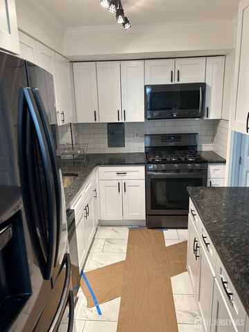 276 Prospect Street, East Orange, NJ 07017