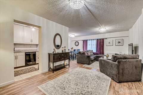 10 N Wood Avenue N, Linden, NJ 07036