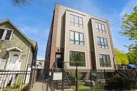 1819 N Saint Louis Avenue, Chicago, IL 60647