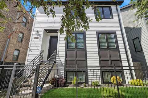 218 E 46th Street, Chicago, IL 60653
