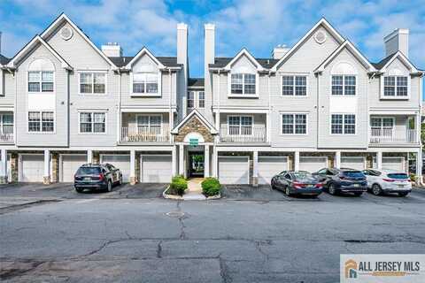 32 Prestwick Way, Edison, NJ 08820