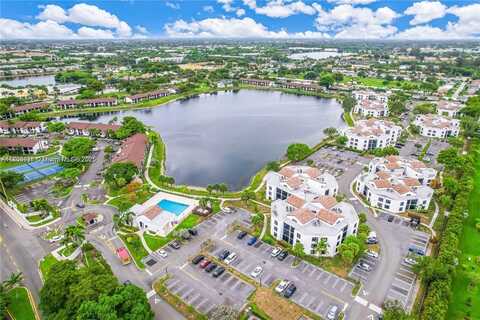 210 SW Lake Pointe Dr, Oakland Park, FL 33309