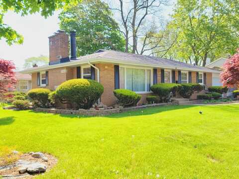 511 N Berwick Boulevard, Waukegan, IL 60085