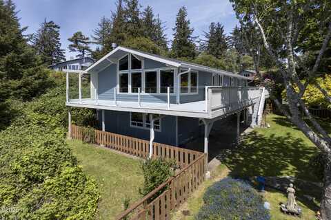 648 SE Vista, Newport, OR 97365