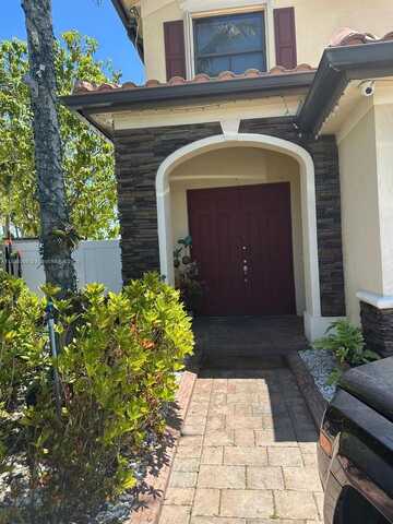 3406 W 88th St, Hialeah, FL 33018