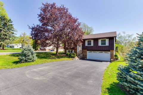 14 Wander Way, Lake In The Hills, IL 60156