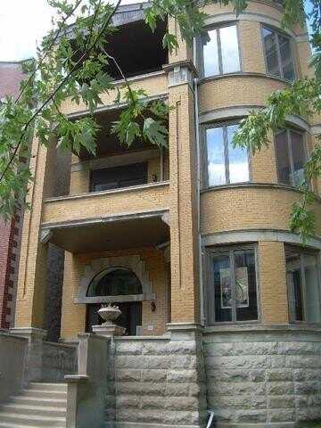 928 W LELAND Avenue, Chicago, IL 60640