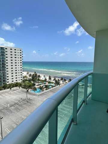 3901 S Ocean Dr, Hollywood, FL 33019