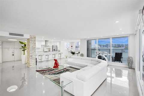 2751 S Ocean Dr, Hollywood, FL 33019