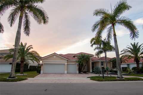 1714 Victoria Pointe Cir, Weston, FL 33327