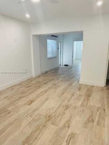 1553 Jefferson Ave, Miami Beach, FL 33139