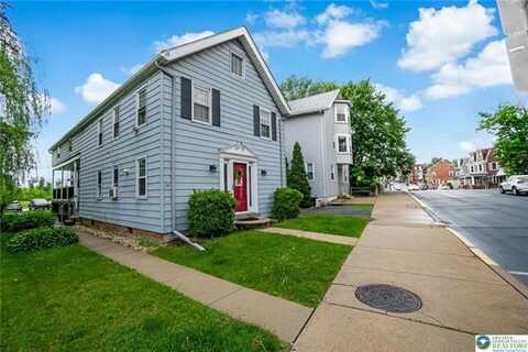 18 East Main Street, Kutztown, PA 19530