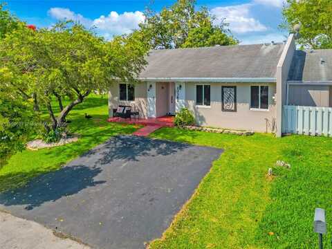 10362 SW 208th Ln, Cutler Bay, FL 33189