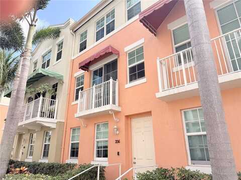 236 Moorings Dr, Lantana, FL 33462