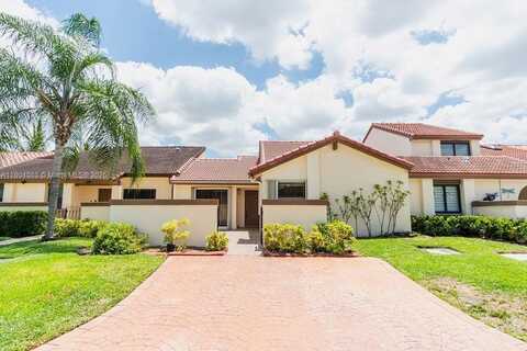 17359 NW 66th Ct, Hialeah, FL 33015