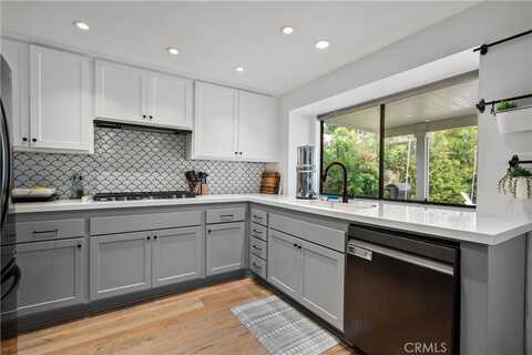 25842 Vaquero Court, Valencia, CA 91355
