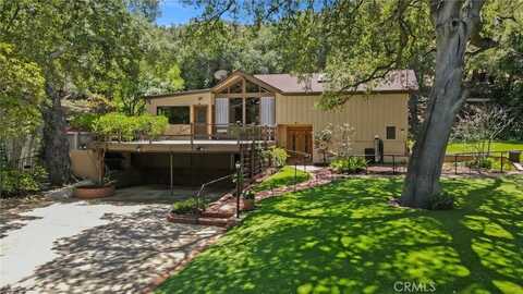 8402 McGroarty Street, Sunland, CA 91040
