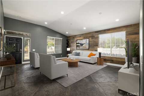 13946 Moqui Way, Corona, CA 92883