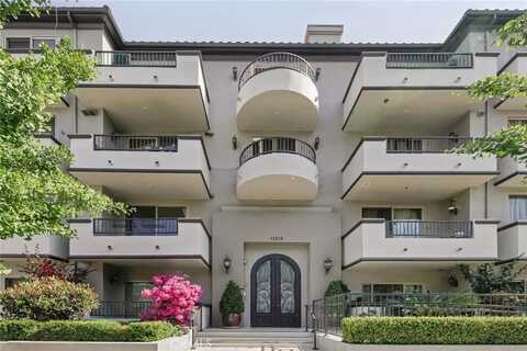 11218 Camarillo Street, Toluca Lake, CA 91602
