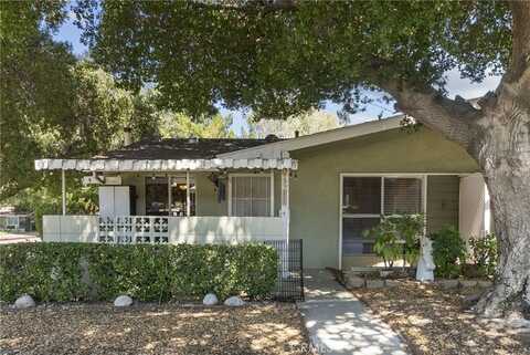 19226 Avenue Of The Oaks, Newhall, CA 91321
