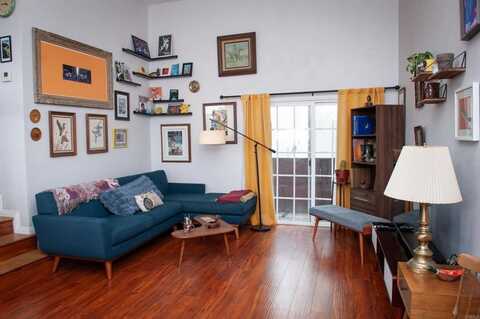 1523 E Windsor Road, Glendale, CA 91205